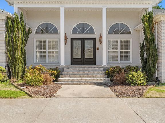 5th image of 102 Creekpoint Rd