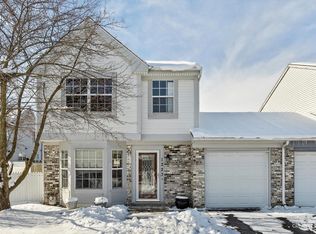 1223 Robin Dr, Carol Stream, IL 60188