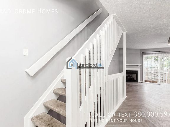 3rd image of 199 Macandrews Way #1