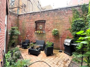 10 Thacher St APT 4, Boston, MA 02113