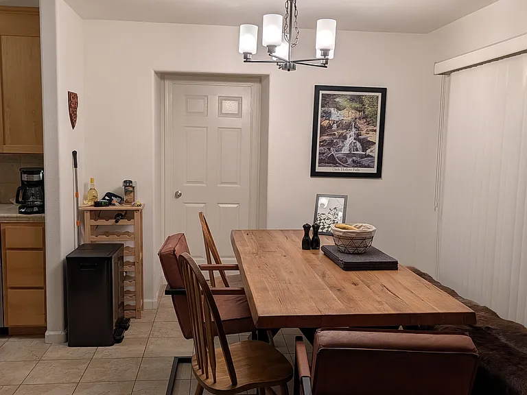 548 Hannon Ave — Photo 6