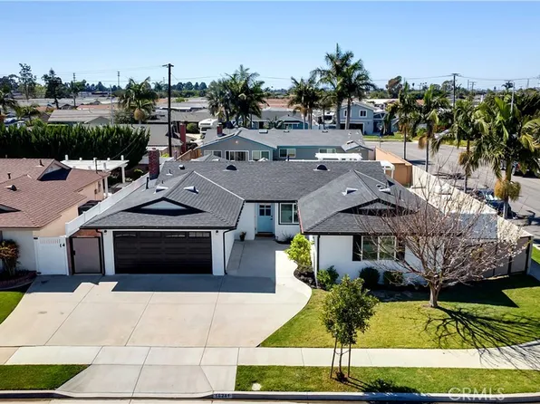 16281 Golden Gate Ln, Huntington Beach, CA 92649