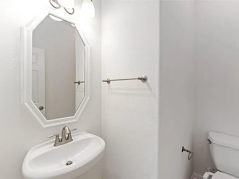 7226 Vorgen Ct — Photo 16