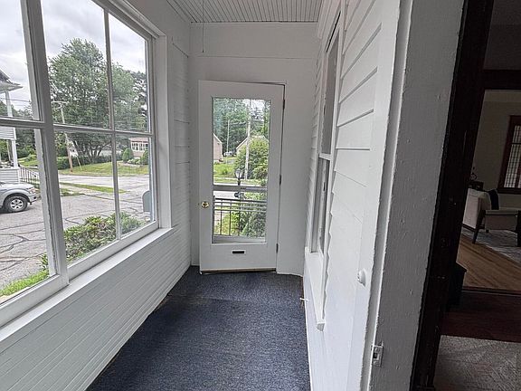 5th image of 47 Field Avenue