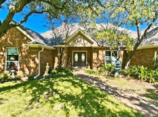 16 Santa Maria Cir, Lucas, TX 75098