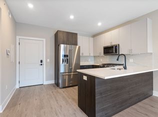 408-10 N Front St #8, Philadelphia, PA 19123