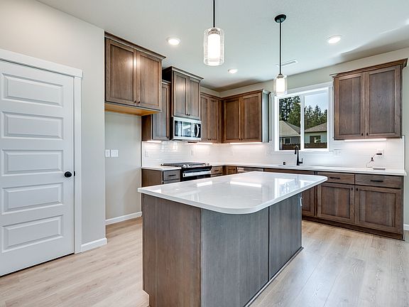 2916 NW 8TH AVE by Aho Construction