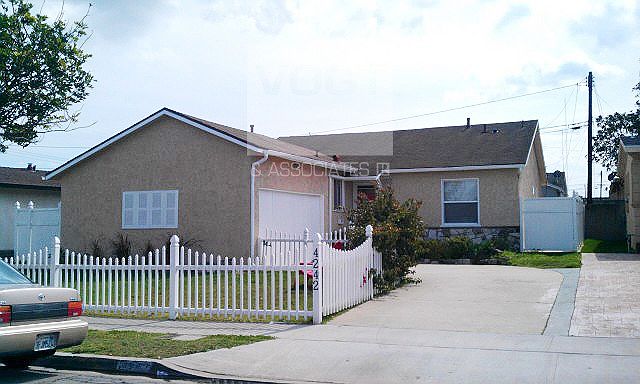 1st image of 4242 W 180th St