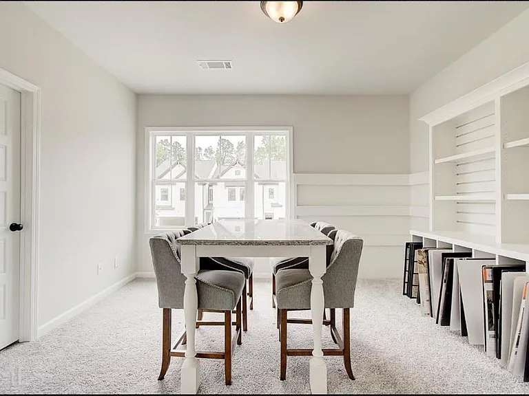 4673 Cypress Landing Way — Photo 4