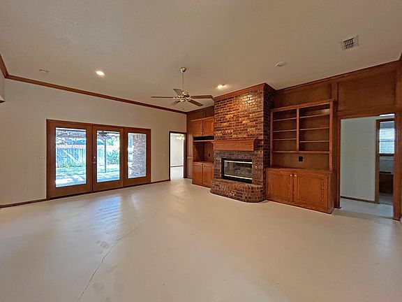 2nd image of 3102 105th St