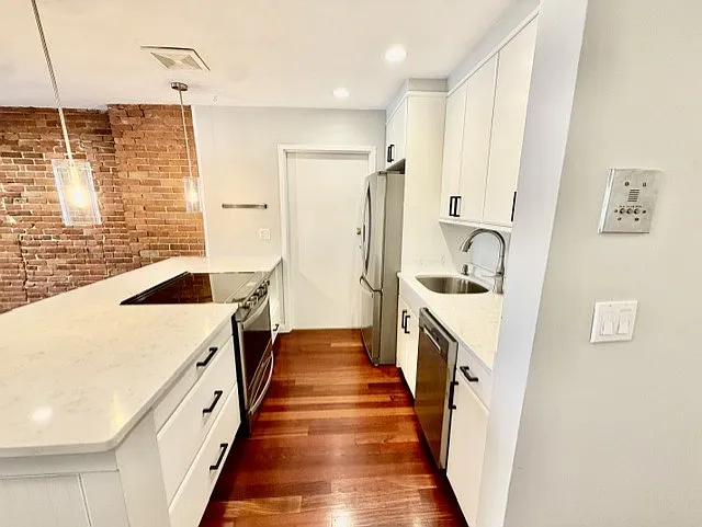 113 Fulton St #2F — Photo 10
