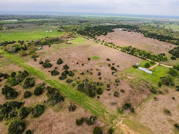 4th image of 16025 NE County Road 3140