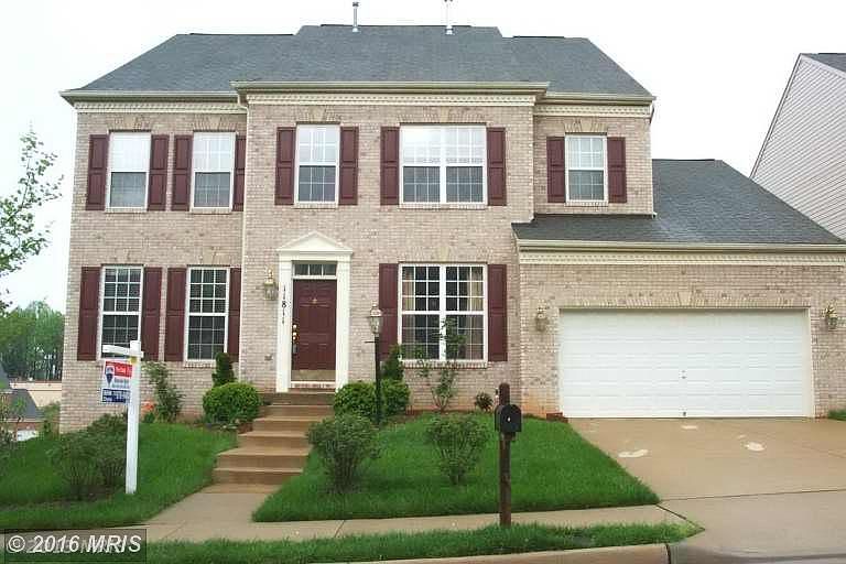1st image of 11811 Robertson Farm Cir