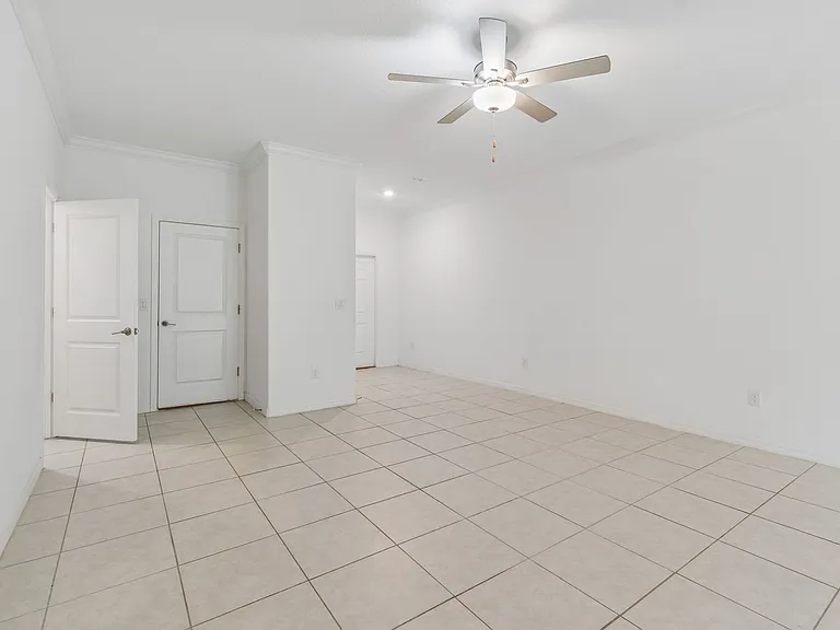 30751 Veridian Way — Photo 9