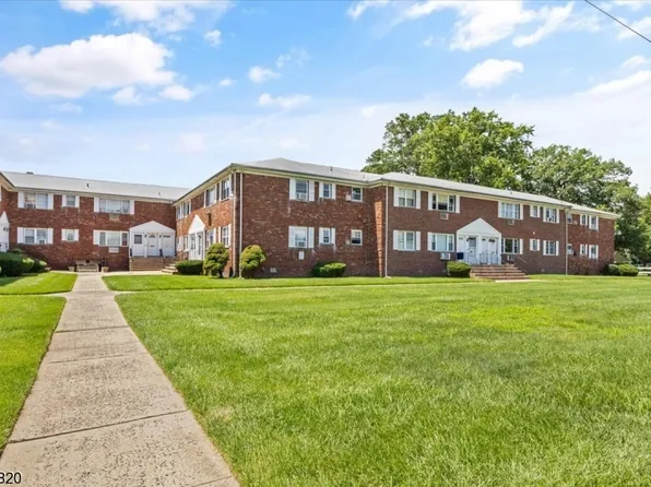 55-B Gramercy Gardens, Middlesex, NJ 08846