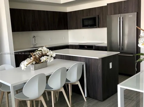 2960 NE 207th St Unit 1105, Aventura, FL 33180