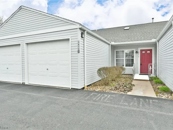 3473 Ivy Hill Cir Unit D, Cortland, OH 44410