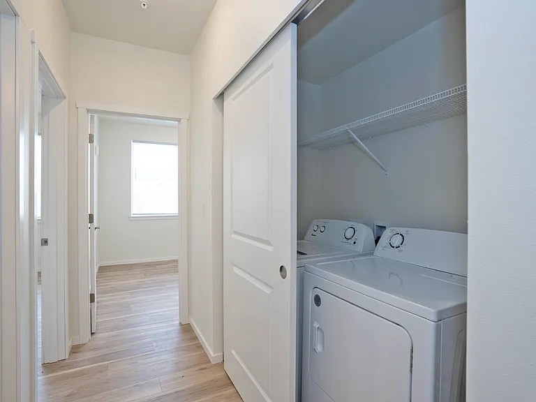 4546 S Junett St — Photo 24