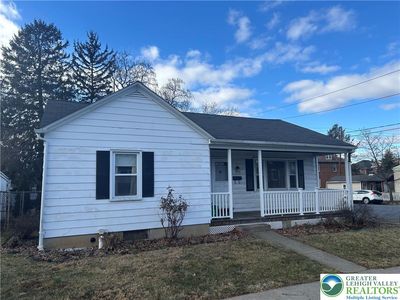 1037 Maple St, Bethlehem, PA, 18018