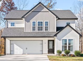 128 Schroer Rd, Clarksville, TN 37042