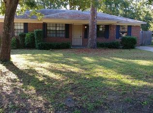 618 Caines Rd, Hinesville, GA 31313