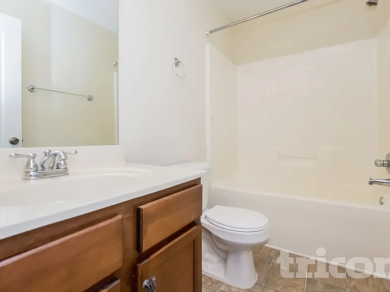 227 Bethany Manor Ct — Photo 12