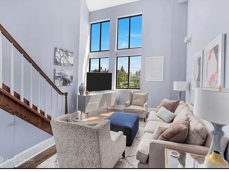 421 Hudson St #502 — Photo 1