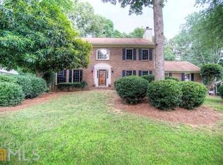 4162 Riverhill Ct NE, Roswell, GA 30075