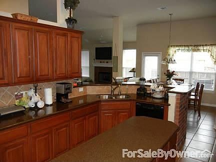 Open From Kitchen to Family Room
