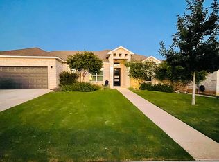 736 Northern Red Oak Ln, Fredericksburg, TX 78624