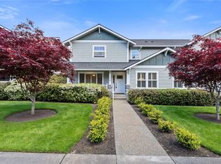 1208 9th St, Anacortes, WA 98221