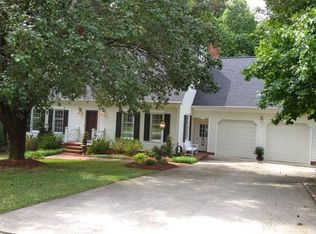 304 Monroe St, South Boston, VA 24592