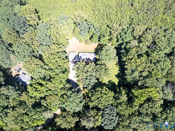 4th image of 101 County Line Rd