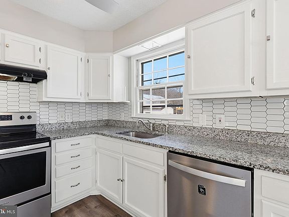 5th image of 5529 Bounds St