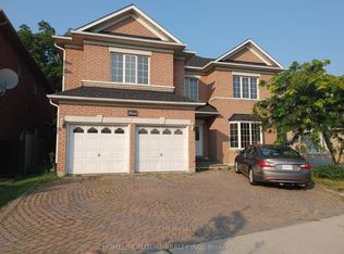 9 Havelock Gate, Markham, ON L3S3X8