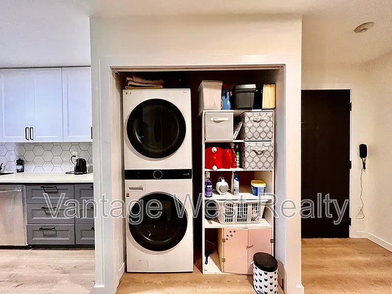 983 Bernard Ave #104 — Photo 10