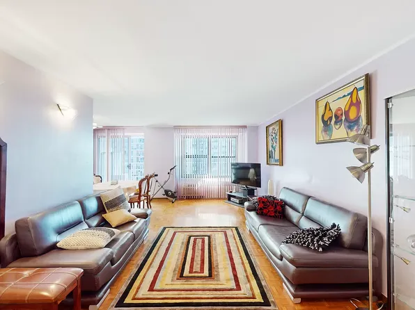 601 Surf Ave APT 8P, Brooklyn, NY 11224