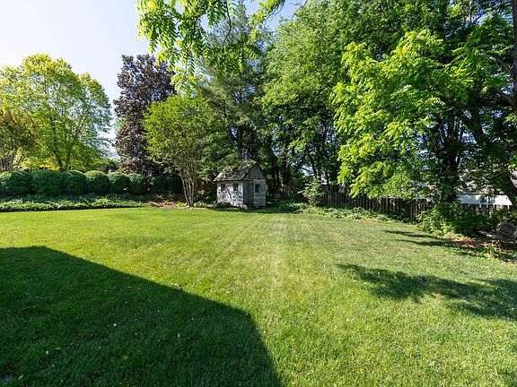 5th image of 172 Landon Ln