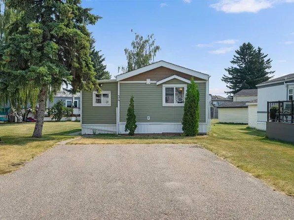34 Burroughs Pl NE, Calgary, AB T1Y 6K5