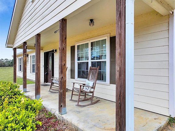 4th image of 214 County Road 4632