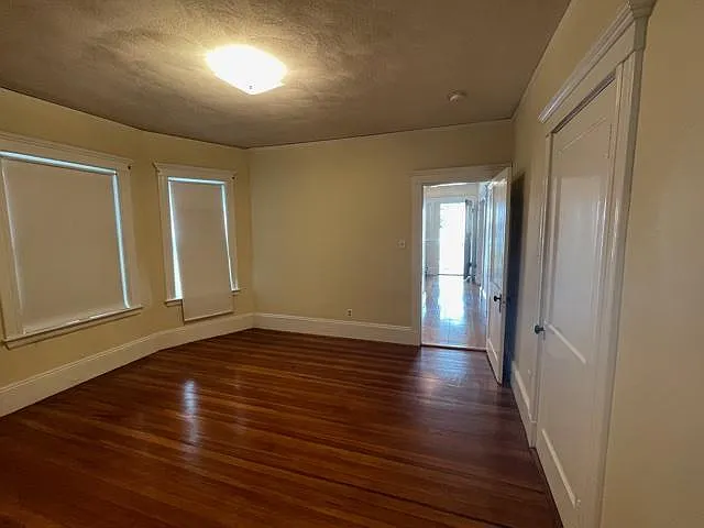 98 Winsor Ave #1 — Photo 28