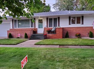 212 W Slocum St, Glendive, MT 59330