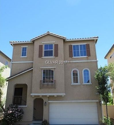 3rd image of 4742 Priory Gardens St
