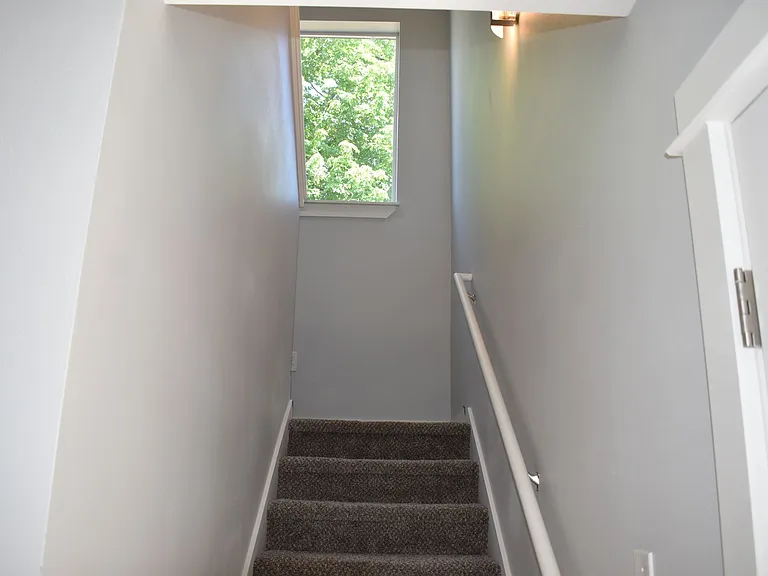 A St Townhomes — Photo 11