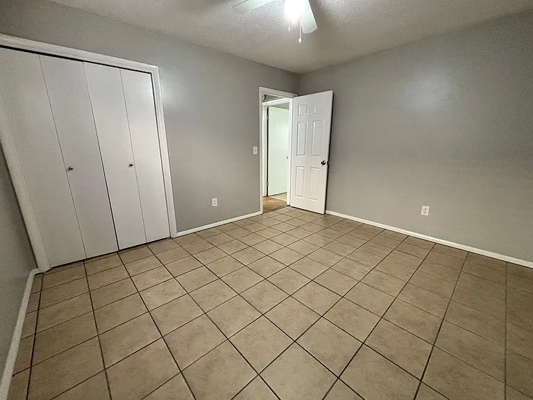 301 N University Dr #4 — Photo 22