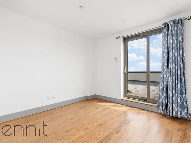 1443 Lincoln Pl #PENTHOUSE — Photo 9