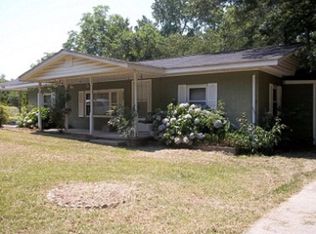 17141 Lees Mill Rd, Laurinburg, NC 28352