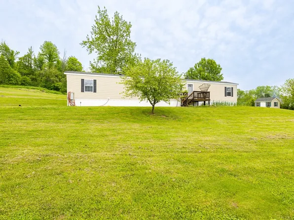 2208 Layton Street Rd, Lyons, NY 14489