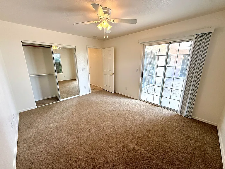 660 Country Club Dr — Photo 20