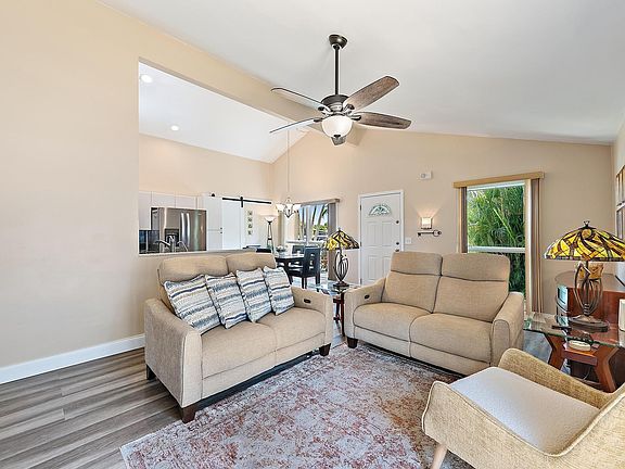 4th image of 8443 Garden Gate Place